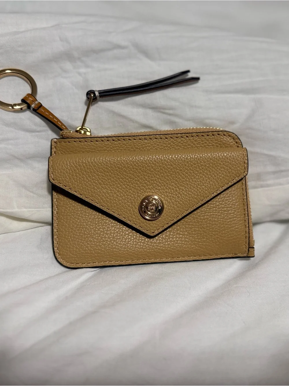 Tory Burch Women’s Pebble Envelope Zip Card Case